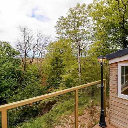 Kirkland Howe Frizington